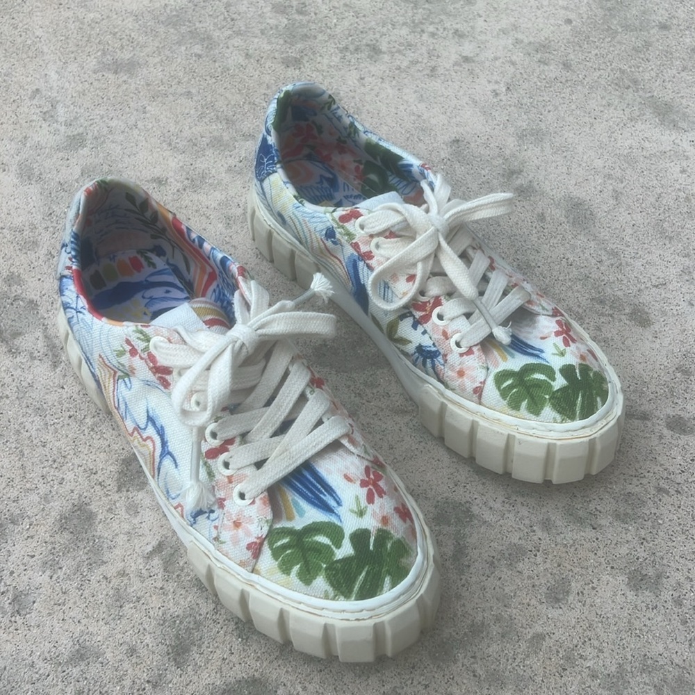 FARM Rio Copacabana Floral Print Platform Sneakers Women's Size 7